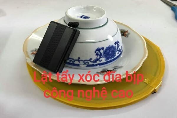 xóc đĩa bịp công nghệ cao